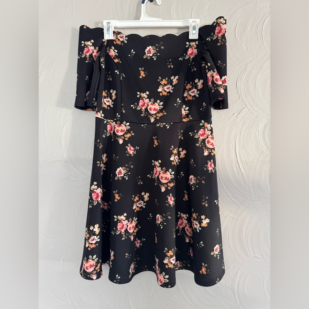 Black floral off shoulder